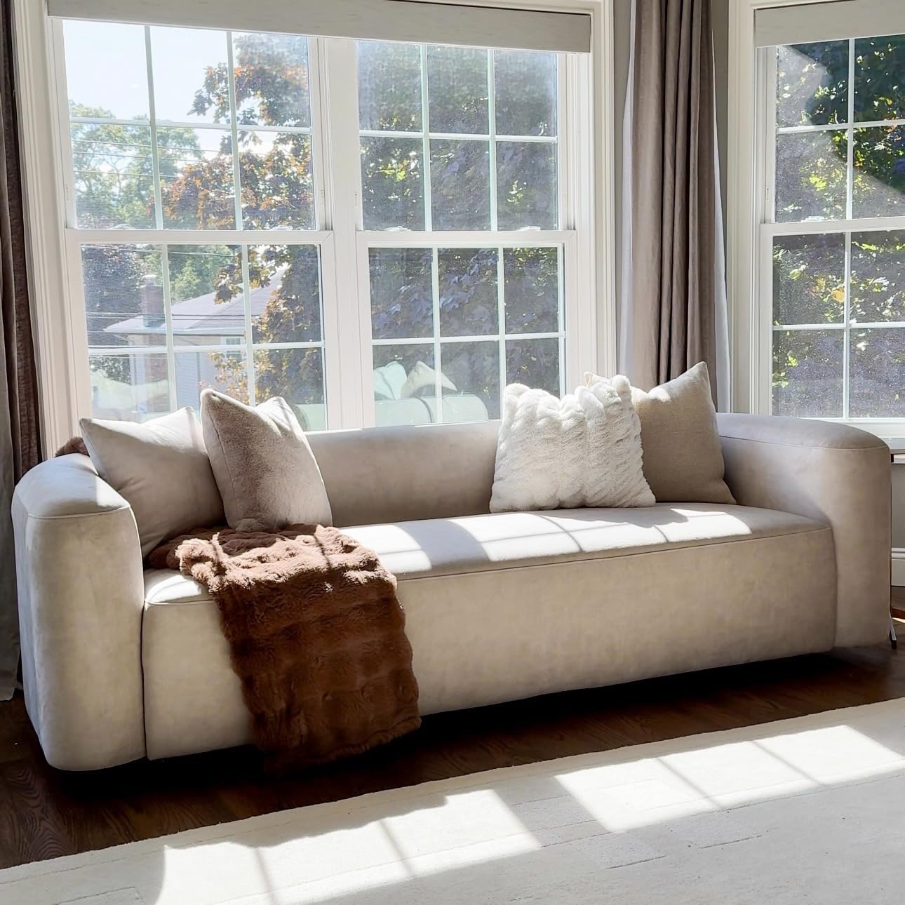 Acanva Luxury Modern Tight Curved Velvet Sofa