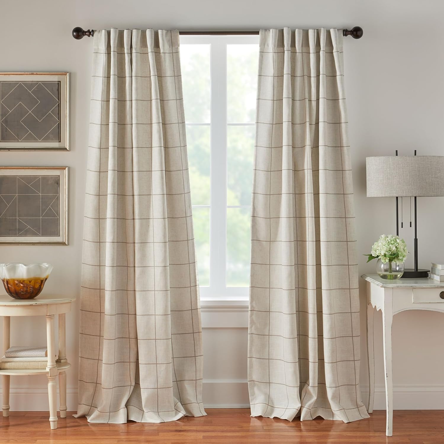 Plais Curtains